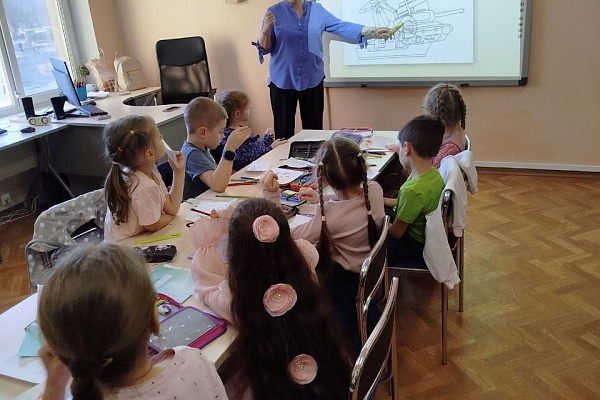 ИНТЕРАКТИВНАЯ ИГРА  «23 ФЕВРАЛЯ- ДЕНЬ ЗАЩИТНИКА ОТЕЧЕСТВА» В ГРУППА ПО ПОДГОТОВКЕ К ШКОЛЕ