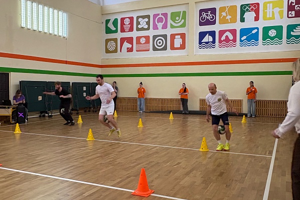 "Папа,мама,я - спортивная семья" - спортивно-оздоровительные соревнования среди семейных команд из дошкольных учреждений.