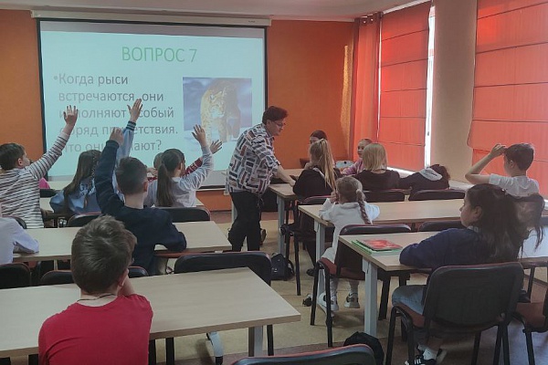 Интегрированное занятие между объединениями "Я в мире" и "Занимательный английский"