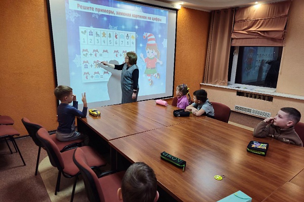 Открытые интегрированные занятия в группах по подготовке к школе «Зима. По следам деда Мороза»