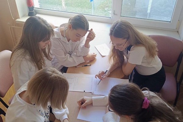 Открытый городской конкурс по английскому языку "I know,i can"