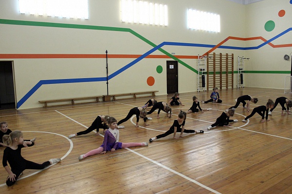 Открытые занятия в объединении «Эстрадный танец»