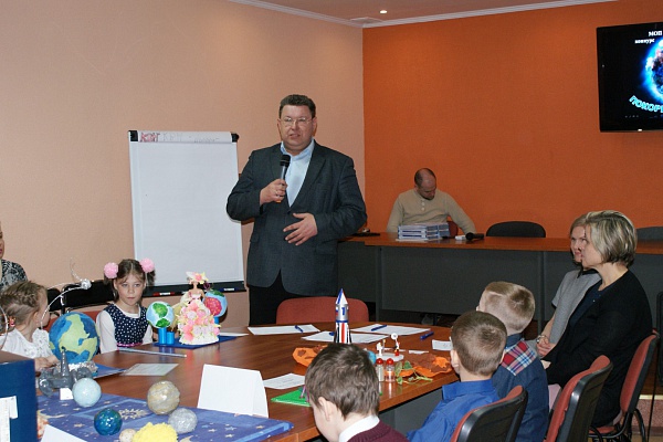 Покорение космоса 