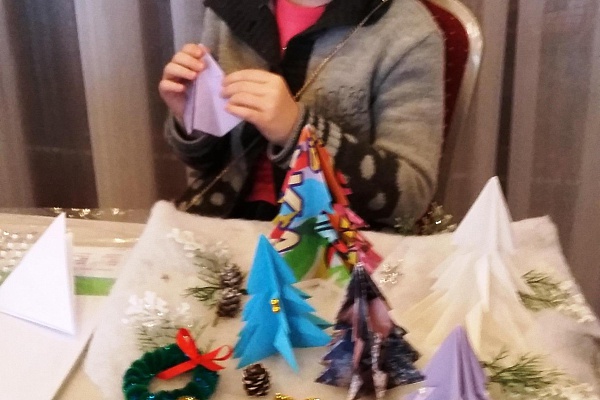 «Рождественский венок» в честь благотворительного марафона