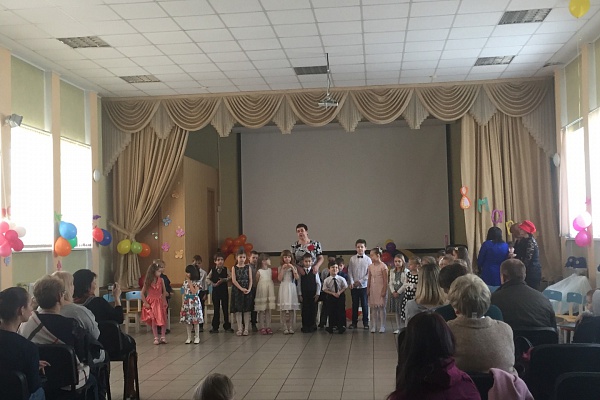 Тематическая выставка "8 Марта – Международный женский день"