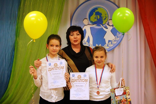 Одаренные дети изостудии «Палитра»