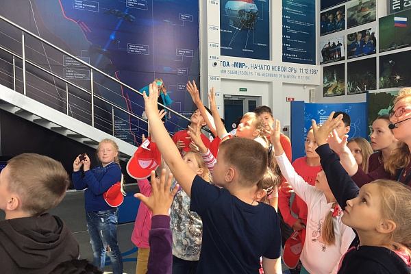 Мы погрузились в «Морскую глубину»!