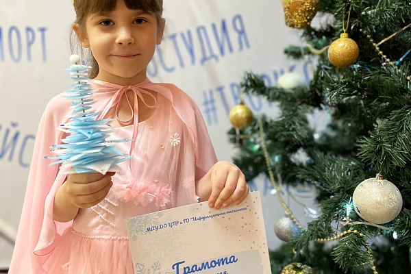 Конкурс поделок «Кругом белым-бело…»