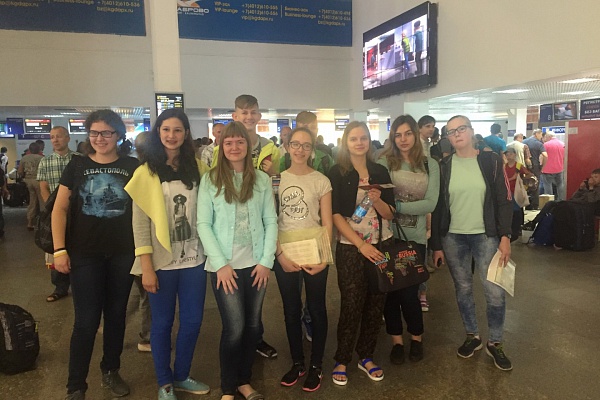 Первая группа калининградских ребят отправилась в «Океан»