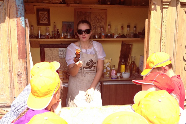 САМБИЯ - "Ремесленное поселение"