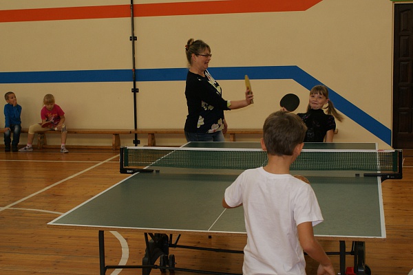 «Папа, мама, я – теннисистов дружная семья!»