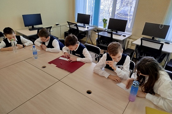 Открытый городской конкурс по английскому языку "I know,i can"