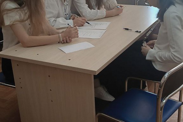 Открытый городской конкурс по английскому языку "I know,i can"