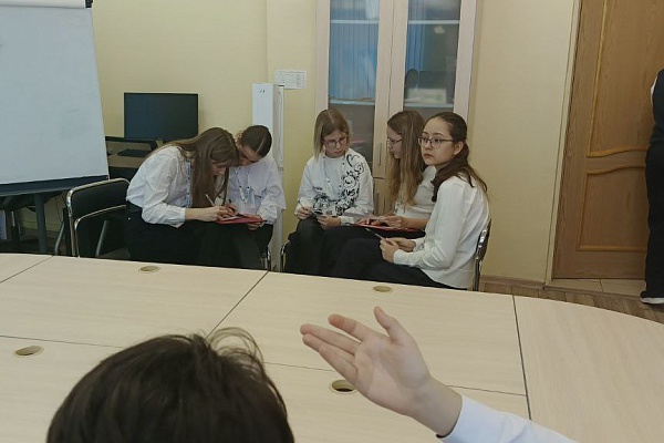 Открытый городской конкурс по английскому языку "I know,i can"