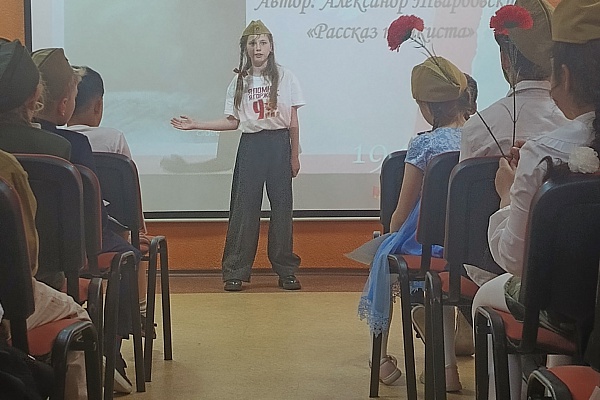  Смотр-конкурс чтецов,  посвященного Дню Победы в Великой Отечественной войне 1941-1945 г.г.  «Строки опаленные войной»  среди обучающихся МАУ ДО ЦТР и ГО «Информационные технологии»