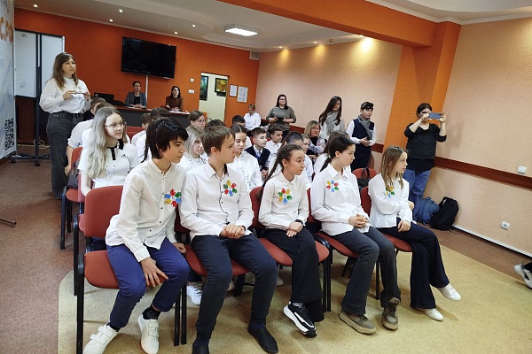 Открытый городской конкурс по английскому языку "I know,i can"