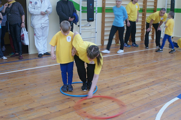 «Мама, папа, я – спортивная семья!»