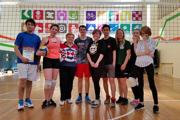 Турнир между выпускниками объединения "Волейбол"