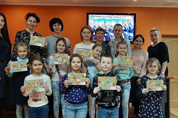 Ура – защитникам Отечества!