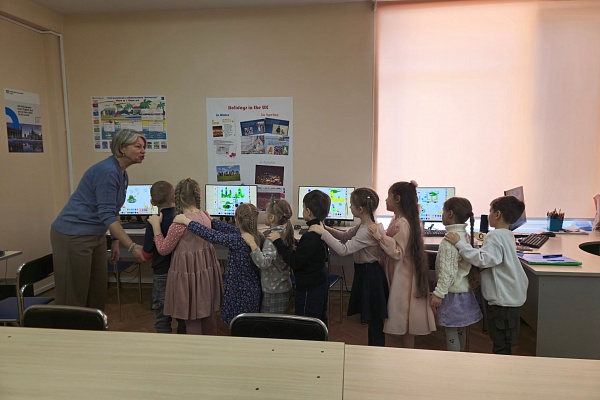 ИНТЕРАКТИВНАЯ ИГРА  «23 ФЕВРАЛЯ- ДЕНЬ ЗАЩИТНИКА ОТЕЧЕСТВА» В ГРУППА ПО ПОДГОТОВКЕ К ШКОЛЕ