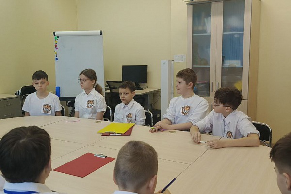 Открытый городской конкурс по английскому языку "I know,i can"